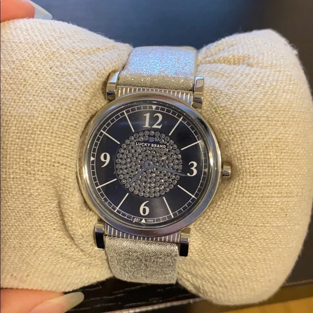 Lucky Brand Silver-Tone Ladies Watch with Crystal Dial NEW